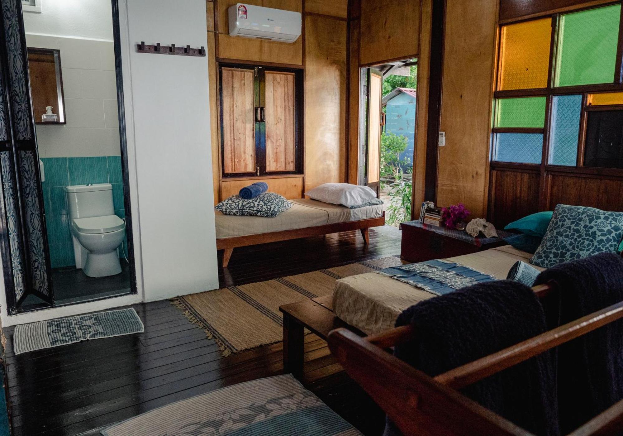 Swiss Cottage Tioman Kampong Ayer Batang Esterno foto